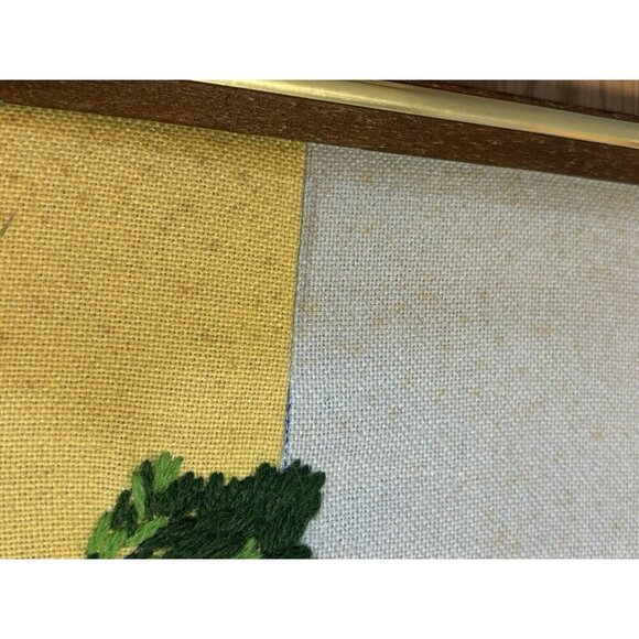 1950s Vintage Framed Garden Gazebo Picture Yarn Art Needle Point 19x15" - Picture 15 of 16